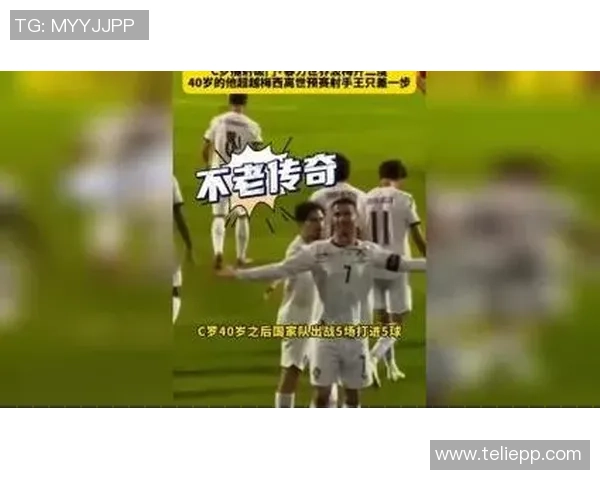 世界著名足球明星小人展现足球魅力与梦想的奇幻旅程