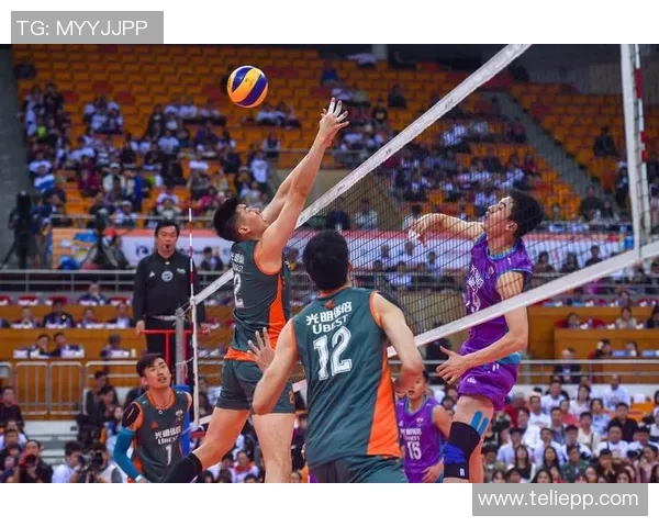 深圳排球队在全国排球节奏排行榜中荣获第五名展现出强劲实力与团队合作精神